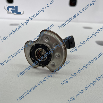 La urea del combustible diesel equipa con inyector C00066128 0444021060-02 0444021060-02 para el bosch