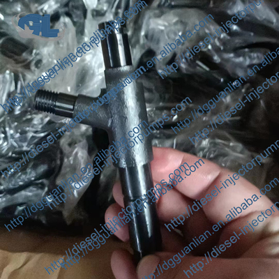 Inyector de combustible diesel de la boca del buen precio 8972005703 8-97200570-3 para el motor de ISUZU NPR 4HG1