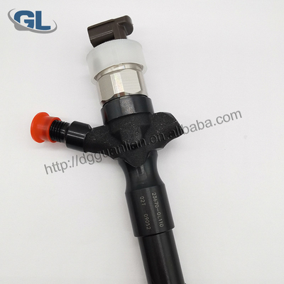 Inyector de combustible común diesel del carril 23670-0L110 para el motor 295050-0810 de Denso Toyota 2KD FTV